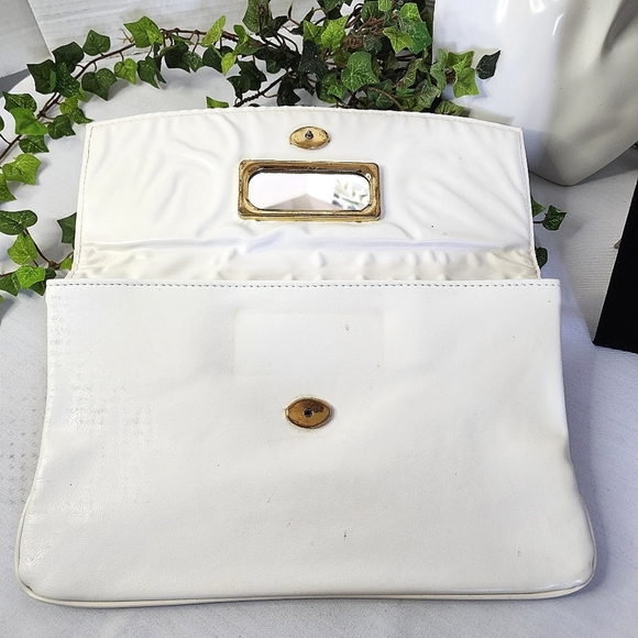 Vintage White One Snap Clutch Purse Bag - Picture 6 of 8